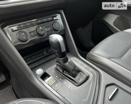 Фольксваген Тигуан, объемом двигателя 1.98 л и пробегом 146 тыс. км за 28700 $, фото 37 на Automoto.ua