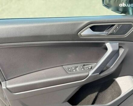 Фольксваген Тигуан, объемом двигателя 2 л и пробегом 185 тыс. км за 19500 $, фото 27 на Automoto.ua