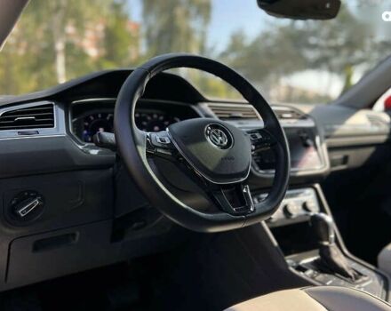 Фольксваген Тигуан, объемом двигателя 2 л и пробегом 102 тыс. км за 24300 $, фото 17 на Automoto.ua