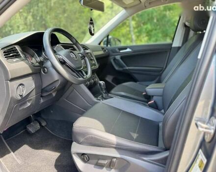 Фольксваген Тигуан, объемом двигателя 2 л и пробегом 185 тыс. км за 19500 $, фото 24 на Automoto.ua