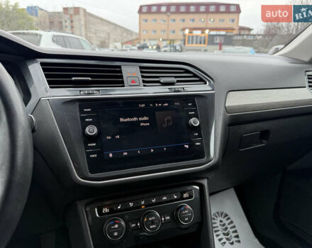 Фольксваген Тигуан, объемом двигателя 2 л и пробегом 171 тыс. км за 16100 $, фото 10 на Automoto.ua