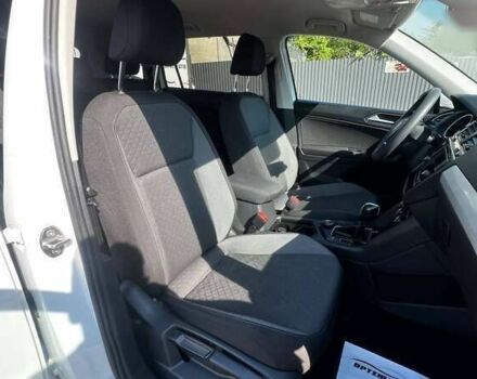 Фольксваген Тігуан, об'ємом двигуна 2 л та пробігом 163 тис. км за 15990 $, фото 24 на Automoto.ua