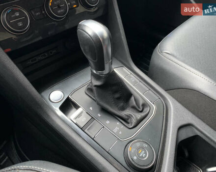 Фольксваген Тигуан, объемом двигателя 1.98 л и пробегом 195 тыс. км за 19300 $, фото 54 на Automoto.ua