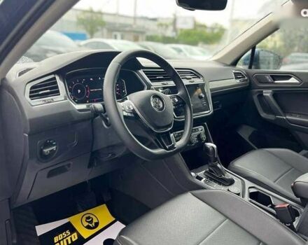 Фольксваген Тигуан, объемом двигателя 2 л и пробегом 42 тыс. км за 22200 $, фото 10 на Automoto.ua