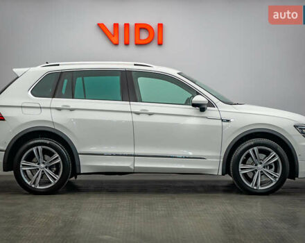 Фольксваген Тигуан, объемом двигателя 2 л и пробегом 56 тыс. км за 31844 $, фото 3 на Automoto.ua