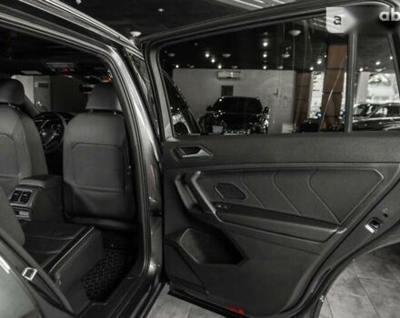 Фольксваген Тігуан, об'ємом двигуна 2 л та пробігом 45 тис. км за 31900 $, фото 14 на Automoto.ua