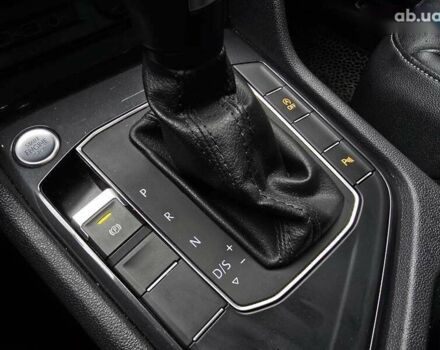 Фольксваген Тігуан, об'ємом двигуна 2 л та пробігом 132 тис. км за 23500 $, фото 21 на Automoto.ua