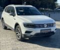 Фольксваген Тігуан, об'ємом двигуна 2 л та пробігом 186 тис. км за 27500 $, фото 16 на Automoto.ua