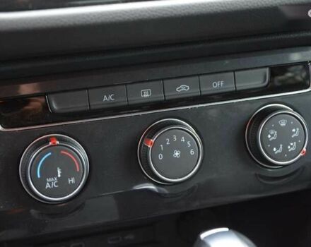 Фольксваген Тигуан, объемом двигателя 2 л и пробегом 54 тыс. км за 16970 $, фото 29 на Automoto.ua