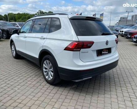 Фольксваген Тигуан, объемом двигателя 2 л и пробегом 33 тыс. км за 18900 $, фото 4 на Automoto.ua