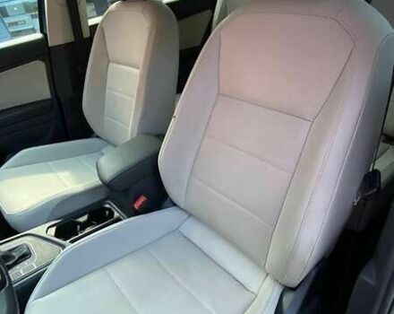 Фольксваген Тігуан, об'ємом двигуна 2 л та пробігом 62 тис. км за 18200 $, фото 17 на Automoto.ua