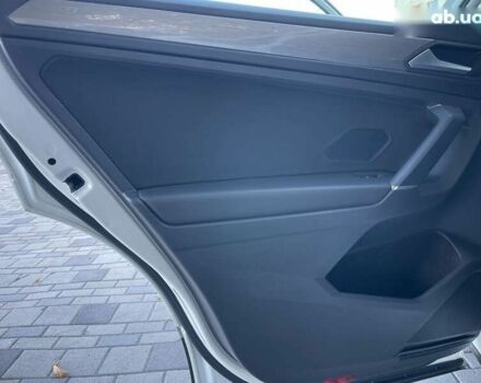 Фольксваген Тігуан, об'ємом двигуна 2 л та пробігом 186 тис. км за 27500 $, фото 29 на Automoto.ua