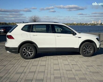 Фольксваген Тігуан, об'ємом двигуна 2 л та пробігом 186 тис. км за 27500 $, фото 15 на Automoto.ua