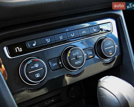 Фольксваген Тігуан, об'ємом двигуна 2 л та пробігом 128 тис. км за 19900 $, фото 12 на Automoto.ua