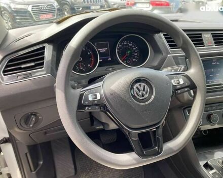 Фольксваген Тигуан, объемом двигателя 2 л и пробегом 33 тыс. км за 18900 $, фото 12 на Automoto.ua