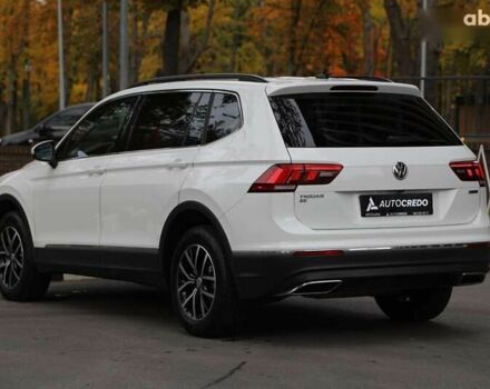 Фольксваген Тигуан, объемом двигателя 2 л и пробегом 31 тыс. км за 23000 $, фото 5 на Automoto.ua