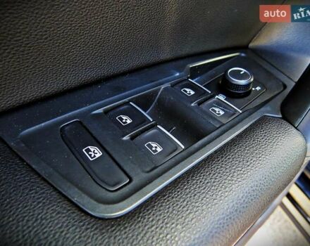 Фольксваген Тігуан, об'ємом двигуна 2 л та пробігом 128 тис. км за 19900 $, фото 6 на Automoto.ua