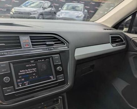 Фольксваген Тигуан, объемом двигателя 2 л и пробегом 47 тыс. км за 19300 $, фото 13 на Automoto.ua