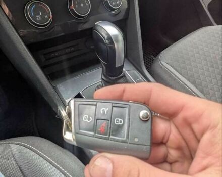 Фольксваген Тигуан, объемом двигателя 2 л и пробегом 47 тыс. км за 19300 $, фото 16 на Automoto.ua