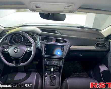 Фольксваген Тигуан, объемом двигателя 2 л и пробегом 100 тыс. км за 17000 $, фото 6 на Automoto.ua