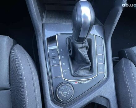 Фольксваген Тігуан, об'ємом двигуна 2 л та пробігом 186 тис. км за 27500 $, фото 24 на Automoto.ua