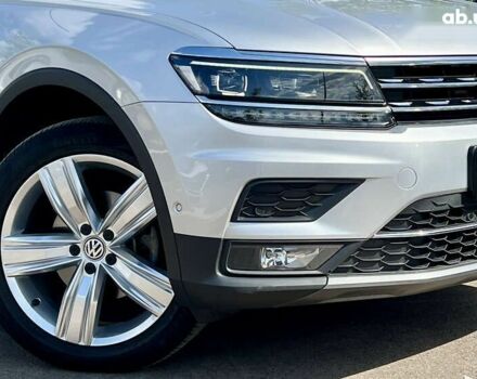Фольксваген Тигуан, объемом двигателя 2 л и пробегом 103 тыс. км за 35500 $, фото 2 на Automoto.ua