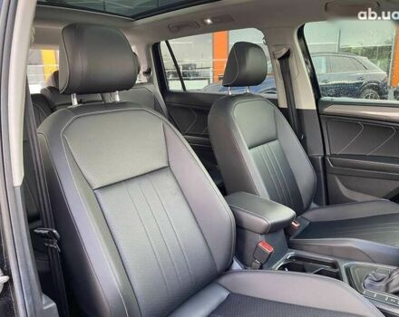 Фольксваген Тігуан, об'ємом двигуна 2 л та пробігом 63 тис. км за 24900 $, фото 28 на Automoto.ua
