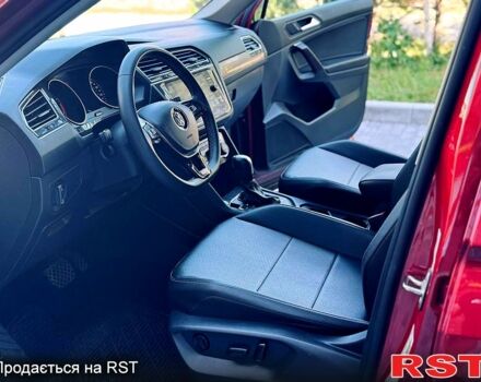 Фольксваген Тігуан, об'ємом двигуна 2 л та пробігом 85 тис. км за 21000 $, фото 9 на Automoto.ua
