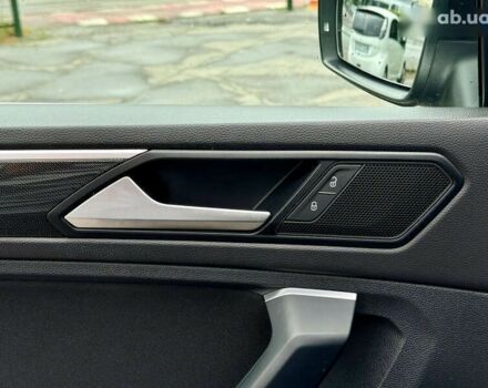 Фольксваген Тигуан, объемом двигателя 2 л и пробегом 50 тыс. км за 32700 $, фото 15 на Automoto.ua