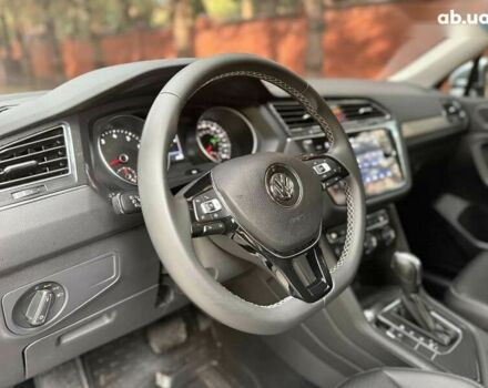 Фольксваген Тігуан, об'ємом двигуна 2 л та пробігом 54 тис. км за 22500 $, фото 20 на Automoto.ua