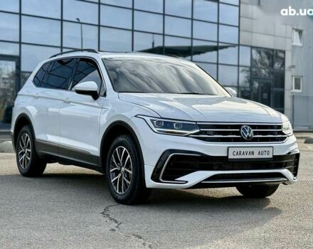Фольксваген Тігуан, об'ємом двигуна 2 л та пробігом 55 тис. км за 21800 $, фото 3 на Automoto.ua