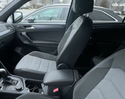 Фольксваген Тигуан, объемом двигателя 2 л и пробегом 10 тыс. км за 44776 $, фото 29 на Automoto.ua