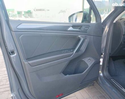 Фольксваген Тігуан, об'ємом двигуна 2 л та пробігом 180 тис. км за 34000 $, фото 24 на Automoto.ua