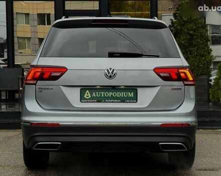 Фольксваген Тигуан, объемом двигателя 2 л и пробегом 100 тыс. км за 23999 $, фото 16 на Automoto.ua