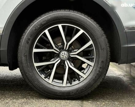 Фольксваген Тигуан, объемом двигателя 2 л и пробегом 100 тыс. км за 23999 $, фото 13 на Automoto.ua