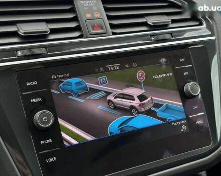 Фольксваген Тигуан, объемом двигателя 2 л и пробегом 186 тыс. км за 31350 $, фото 14 на Automoto.ua