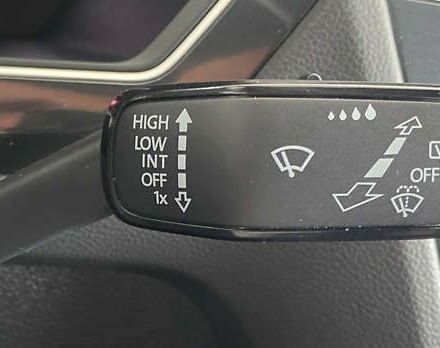 Фольксваген Тігуан, об'ємом двигуна 2 л та пробігом 70 тис. км за 37950 $, фото 17 на Automoto.ua