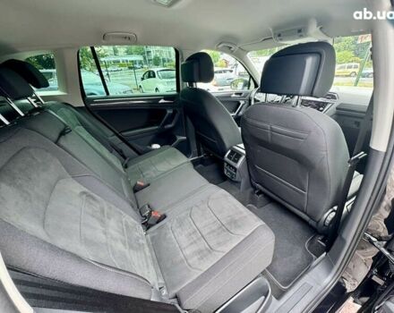 Фольксваген Тигуан, объемом двигателя 2 л и пробегом 50 тыс. км за 32700 $, фото 27 на Automoto.ua