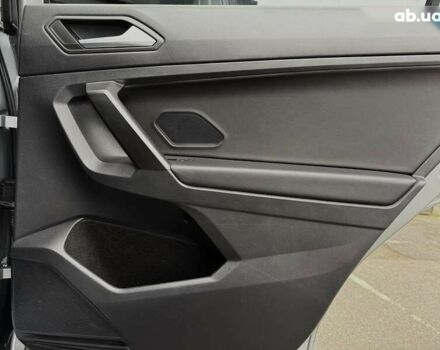 Фольксваген Тигуан, объемом двигателя 2 л и пробегом 100 тыс. км за 23999 $, фото 28 на Automoto.ua