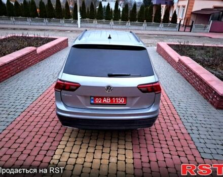 Фольксваген Тигуан, объемом двигателя 2 л и пробегом 89 тыс. км за 24000 $, фото 9 на Automoto.ua