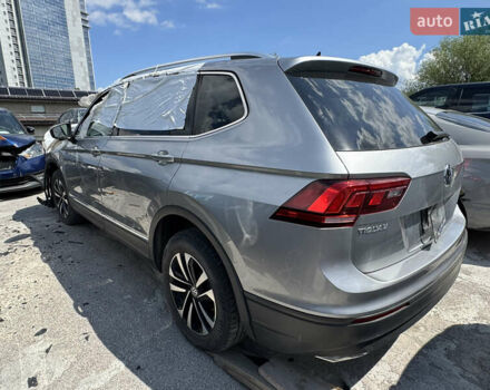 Фольксваген Тигуан, объемом двигателя 1.98 л и пробегом 96 тыс. км за 9800 $, фото 2 на Automoto.ua