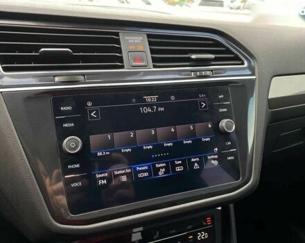 Фольксваген Тігуан, об'ємом двигуна 2 л та пробігом 63 тис. км за 24900 $, фото 17 на Automoto.ua