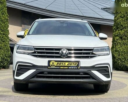 Фольксваген Тігуан, об'ємом двигуна 2 л та пробігом 25 тис. км за 25500 $, фото 1 на Automoto.ua