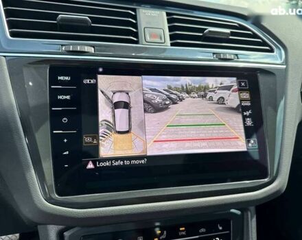 Фольксваген Тигуан, объемом двигателя 2 л и пробегом 15 тыс. км за 39500 $, фото 19 на Automoto.ua