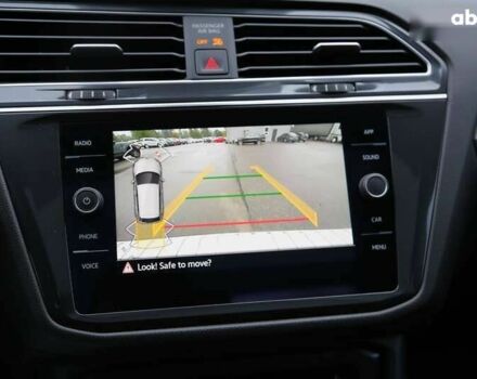 Фольксваген Тигуан, объемом двигателя 2 л и пробегом 21 тыс. км за 27900 $, фото 18 на Automoto.ua