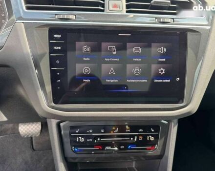 Фольксваген Тигуан, объемом двигателя 2 л и пробегом 15 тыс. км за 39500 $, фото 17 на Automoto.ua