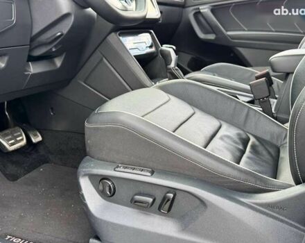 Фольксваген Тігуан, об'ємом двигуна 2 л та пробігом 23 тис. км за 31990 $, фото 19 на Automoto.ua