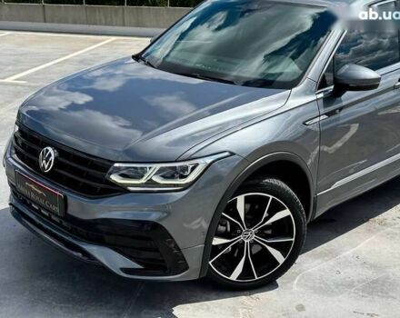 Фольксваген Тігуан, об'ємом двигуна 2 л та пробігом 23 тис. км за 31990 $, фото 4 на Automoto.ua