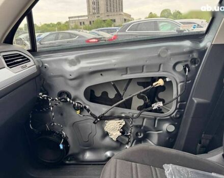 Фольксваген Тигуан, объемом двигателя 2 л и пробегом 44 тыс. км за 16300 $, фото 11 на Automoto.ua