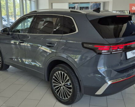 Фольксваген Тигуан, объемом двигателя 1.97 л и пробегом 0 тыс. км за 45900 $, фото 9 на Automoto.ua